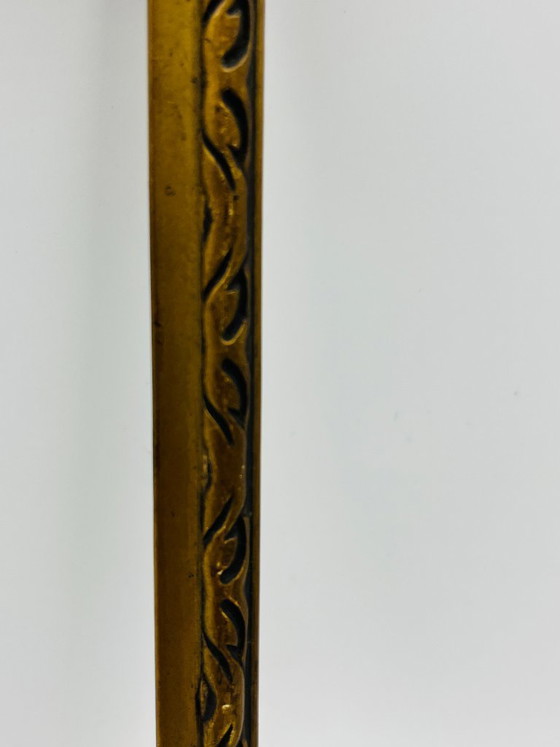Image 1 of Set aus zwei antiken Holzrahmen mit altgoldener Oberfläche