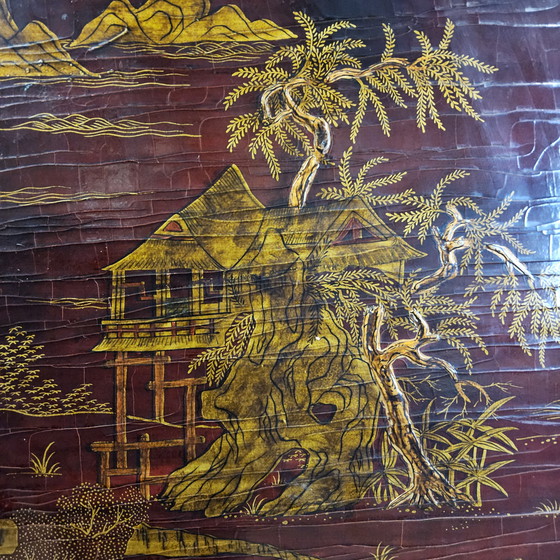 Image 1 of Vintage Chinese kast (rood/goud) traditioneel tafereel bohomian (Aziatische kast) craquelé 
