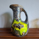 Vase design Walter Gerhards Numéro de modèle : 425/30 MCM Pottery
