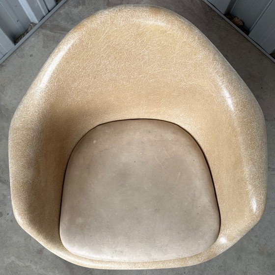 Image 1 of Poltrona Eames LAR, Charles Eames e Ray Eames, Herman Miller