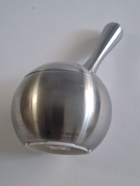 Image 1 of Salt and pepper set. 'Twist' Georg Jensen.