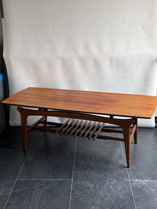 Table de salon Louis van Teeffelen pour WeBe