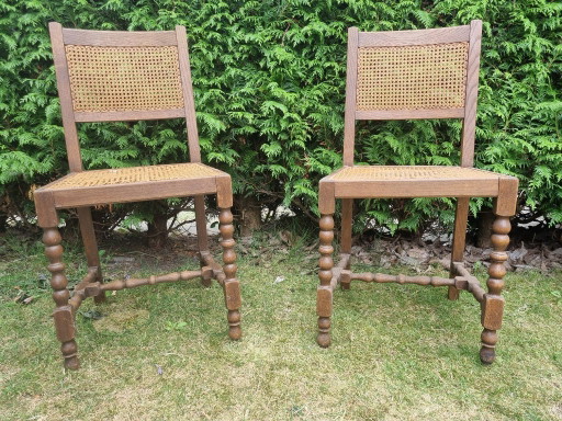 Sillas de cocina de roble antiguo con ratán