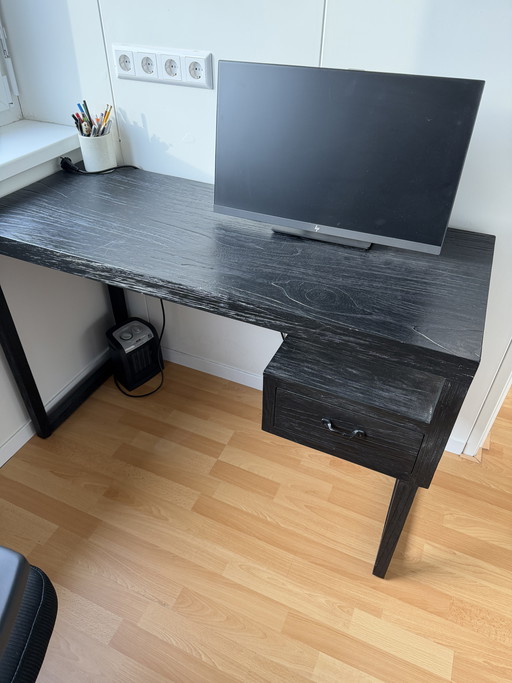 Black Desk “debe vivir” Black Panther