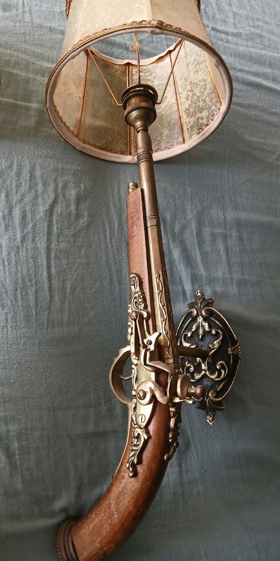 Coppia di Applique a forma di pistola in legno e ottone, Marrone, Classicisme (foto 12 di 12)