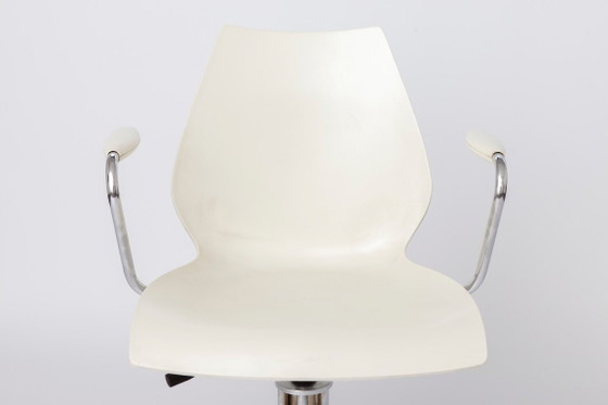 Image 1 of Vintage Kartell Maui draaistoel van Vico Magistretti | Italiaanse design bureaustoel | jaren 2000