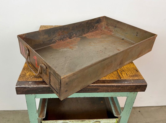 Vintage groene industriële ijzeren ladekast, jaren 1950 – Ladekasten, Iron (photo 12 of 14)