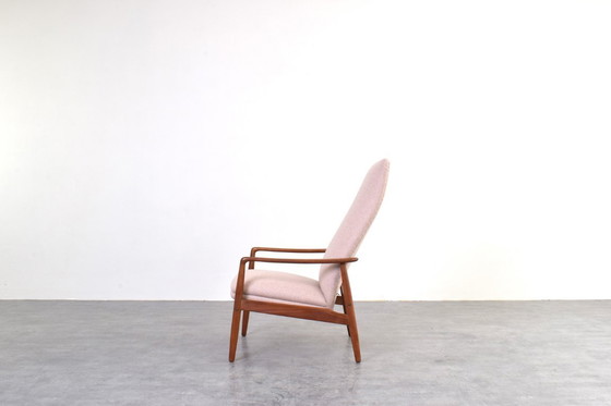 Image 1 of Fauteuil lounge danois en teck du milieu du siècle par Søren Ladefoged pour SL Møbler, années 1960.