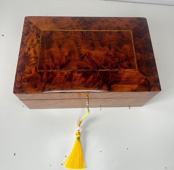 Magnifico e ampio portagioie in radica di tuia – Lavorazione artigianale di lusso – Oggetti decorativi, Wood (photo 5 of 16)