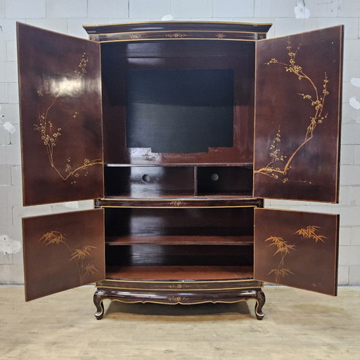 Vintage Chinese cabinet with gold leaf flowers and birds / bohemian cabinet / oriental cabinet – opbergkast (photo 2 of 15)