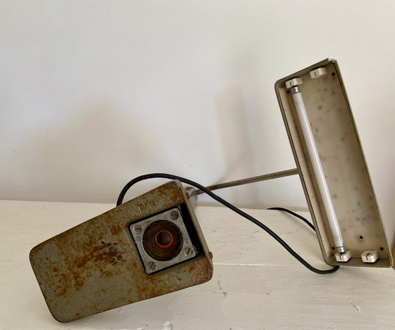 Image 1 of Lampe de bureau Waldmann vintage