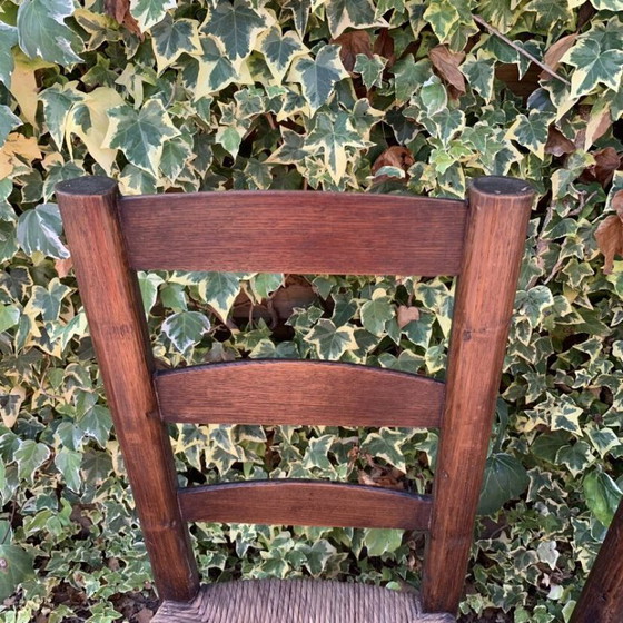 Image 1 of Ensemble de 4 chaises paillées artisanales en chêne massif