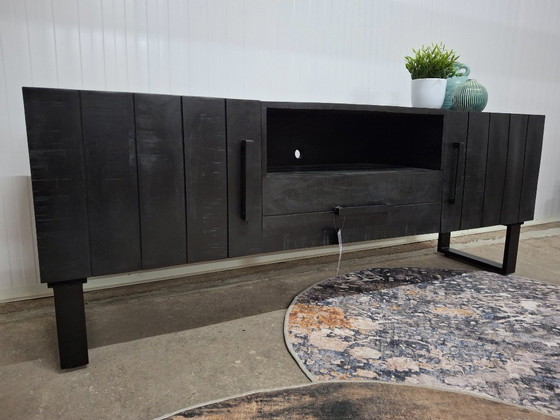 Image 1 of Mueble de TV de madera de mango con base de metal, nuevo