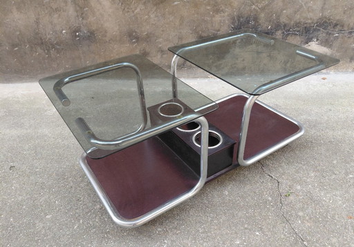 Mesa de centro con diseño de los años 70