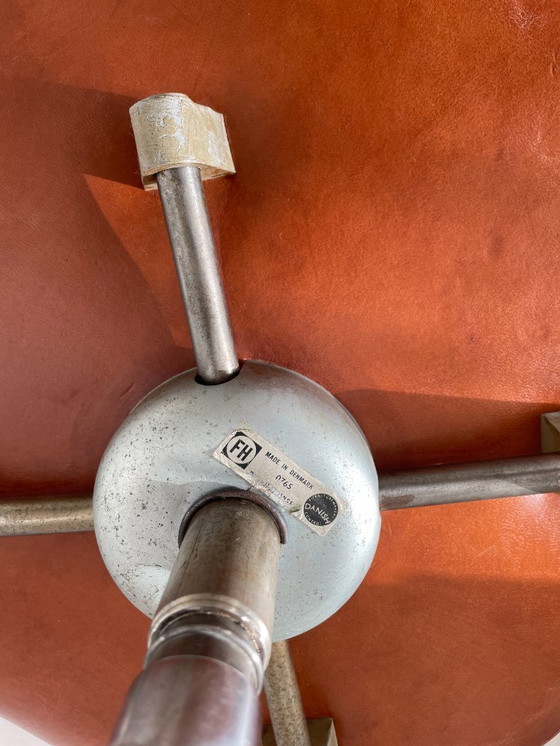 Image 1 of HAMMER-STUHL ARNE JACOBSEN_FRITZ HANSEN