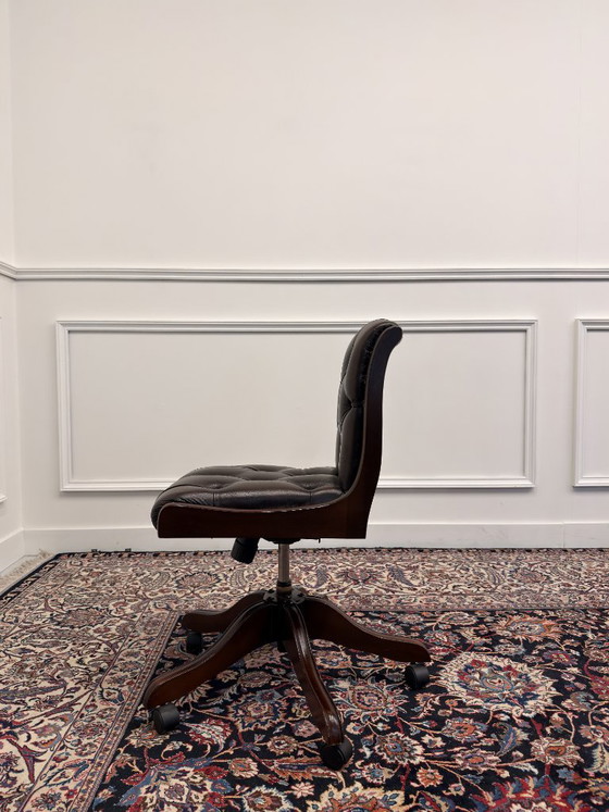 Sedia da ufficio Chesterfield classica inglese senza braccioli – Sedie da ufficio, Leather, Wood (photo 3 of 7)