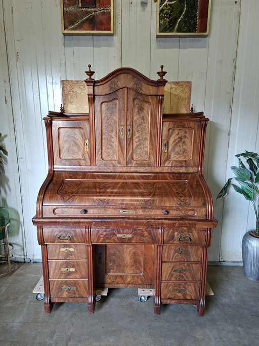 Antiker Louis-Philippe-Sekretär mit Rollladen, aus Mahagoniholz
