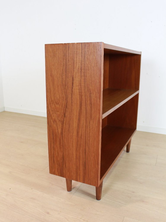 Image 1 of Kleines Bücherregal – Teakholz