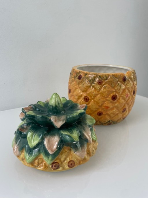 Keramieken ananas voorraadpot gekleurd 21 cm