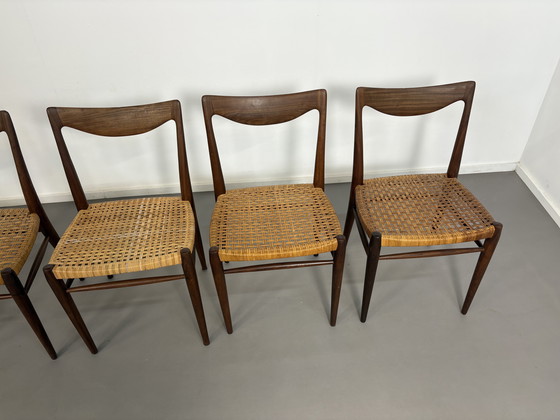Image 1 of Set van 5 Deense palissanderhouten eetkamerstoelen met rotan uit 1960