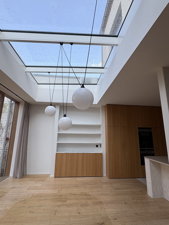 Image 1 of SUSPENSION, LES ACROBATES DE GRAS N°325, OPALINE, Ø25CM, H25CM - DCW ÉDITIONS PARIS