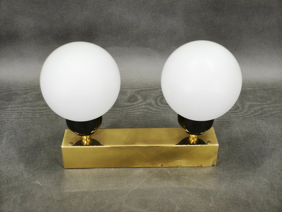 Image 1 of Kamenický Šenov Doppelkugel-Wandleuchte aus Messing, Tschechoslowakei, 1970er Jahre