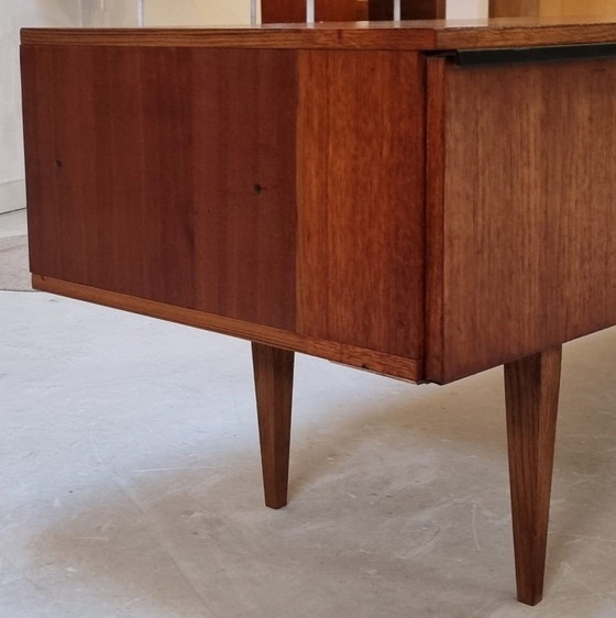 Lowboard Mid Century – Vitrines, Bois (photo 16 of 21)