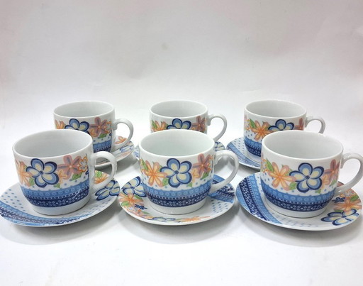6 x vintage porcelain coffee cups and saucers, unused