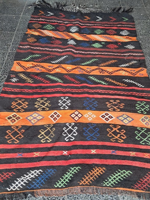 Kilim turco tessuto a mano 185x120cm