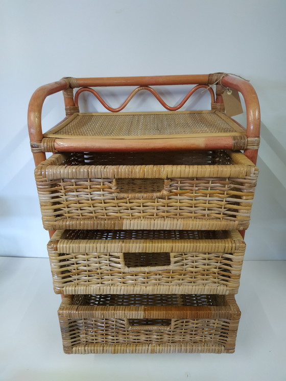Image 1 of Vintage Jaren 70 Rotan Rattan Boho Style Bijzetkastje Ladekastje