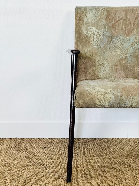 Image 1 of Vintage fauteuil van donker hout met bloemenprintstof, 1960