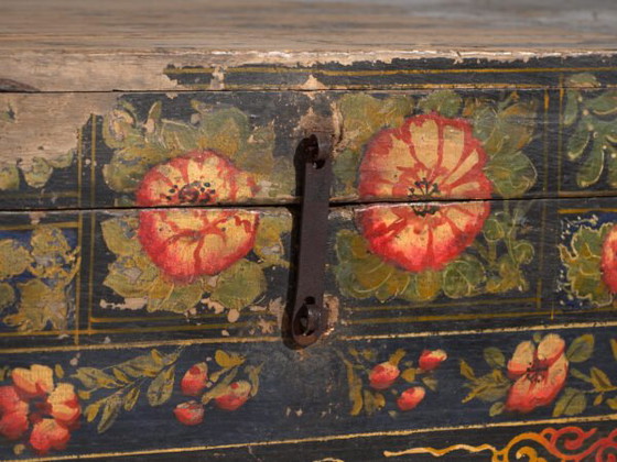 Antique painted Chinese trunk in pine wood – China, circa 1900 – Storage cabinet (photo 26 of 40)