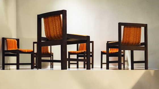 Image 1 of Ensemble de salle à manger style années 70 – table et 6 chaises