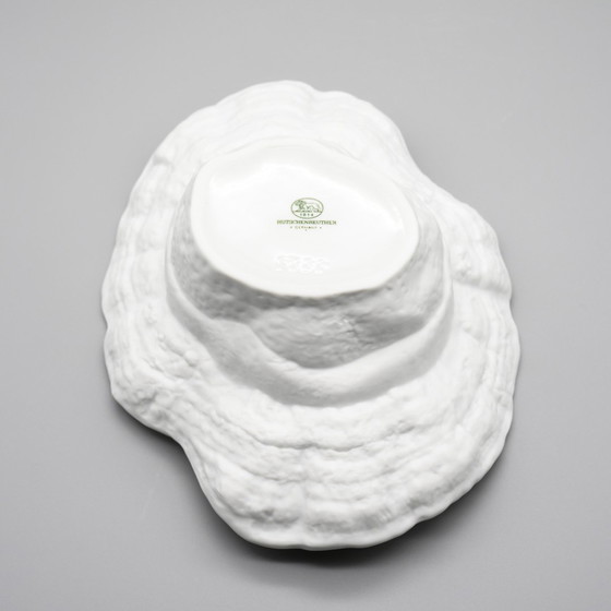 Image 1 of Élégance organique Bol sculptural en porcelaine biscuit blanc par Hutschenreuther, Allemagne, années 1970