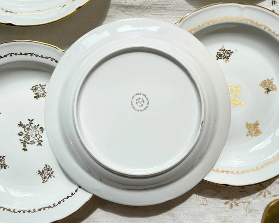 5 French Vintage Porcelain Deep Plates with Golden Flower Pattern Vierzon C.G – Crockery (photo 6 of 8)
