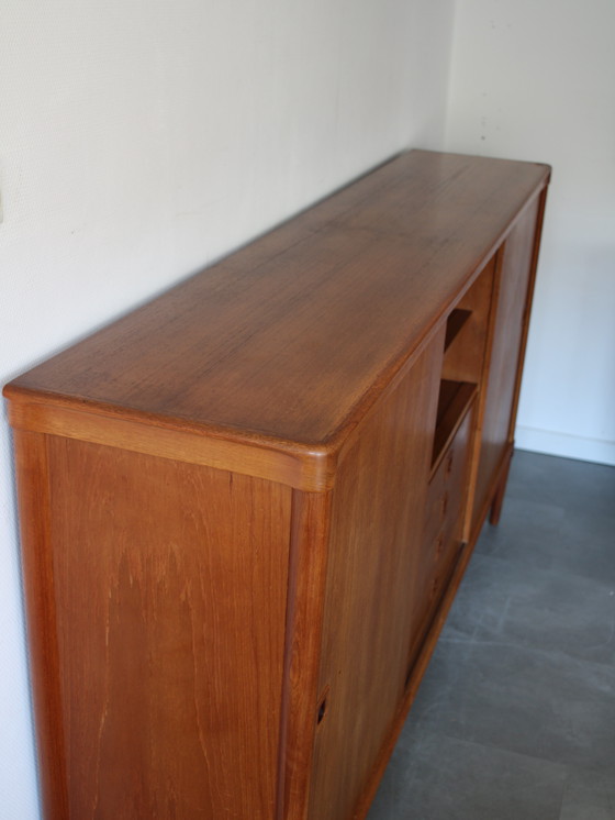 Image 1 of Vintage Deens highboard door H.W. Klein voor Bramin