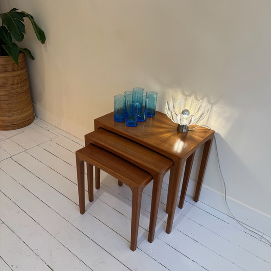 Image 1 of Mid-century nestingtafels in teak