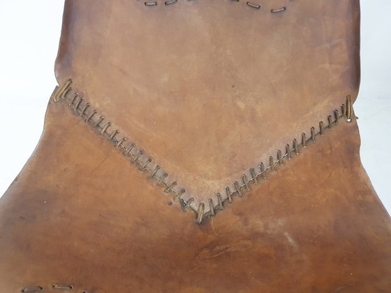 Image 1 of Ensemble de deux fauteuils lounge en cuir façon selle, Brésil, années 1960