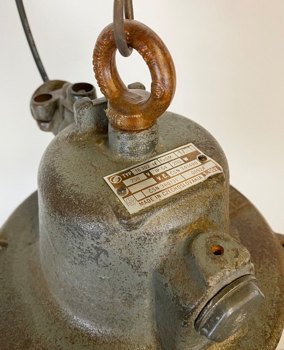 Image 1 of Suspension industrielle en fonte grise, style cage, années 1970