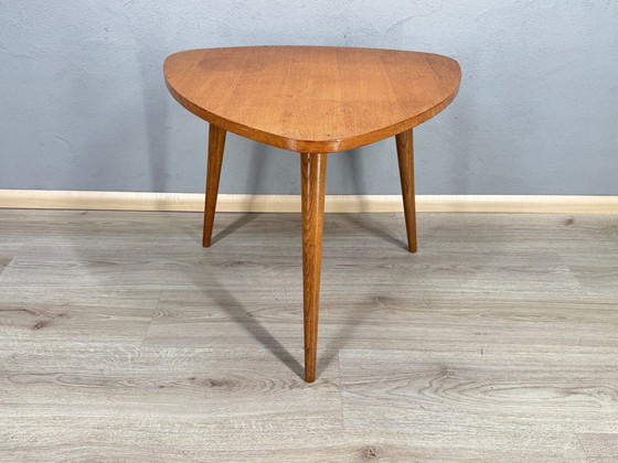Image 1 of Table d'appoint vintage en bois des années 1950