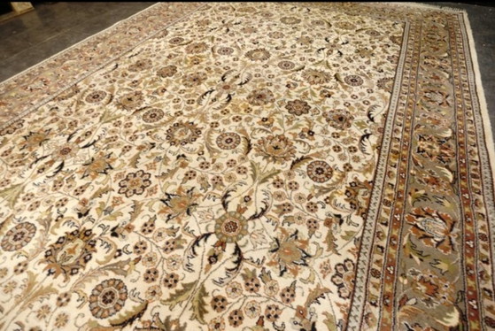 Image 1 of XL Wool Persian rug (Tabriz) 355 x 245 cm