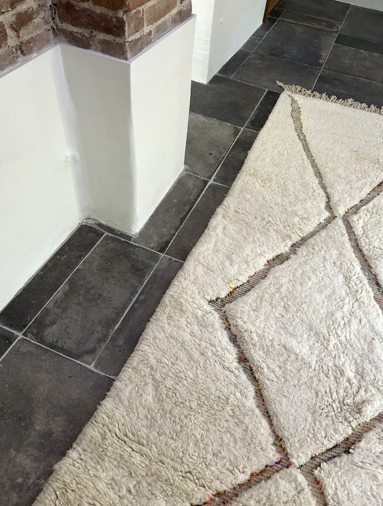 Image 1 of Beni Ouarain Rug 316x222cm Pure new wool