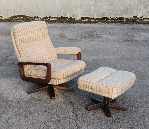 Drehsessel und Hocker aus der Mitte des 20. Jahrhunderts (1970er Jahre)