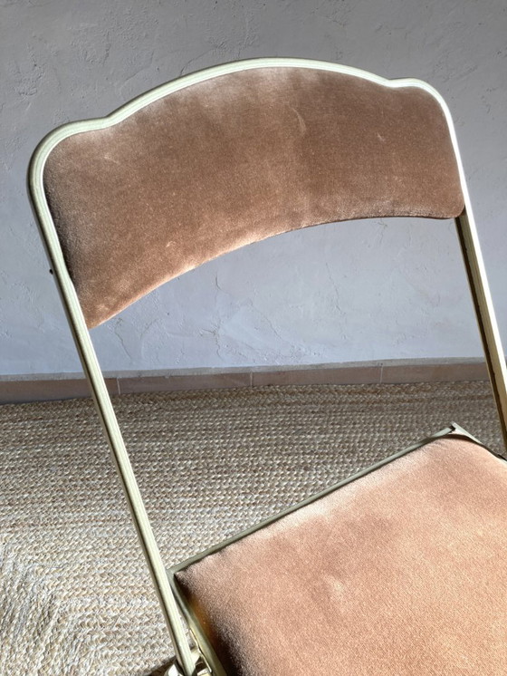 Image 1 of Silla de ópera plegable de metal dorado, década de 1960-1970