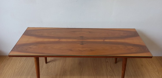 Image 1 of Table basse des années 1970.