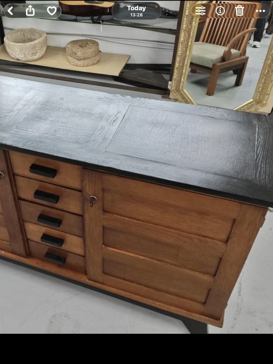 Rene Gabriel dressoir in Franse eikenhouten stijl uit het midden van de 20e eeuw – Wood (photo 3 of 6)