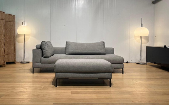 Image 1 of NEW CONDITION Design on Stock Aikon Lounge + WARRANTY