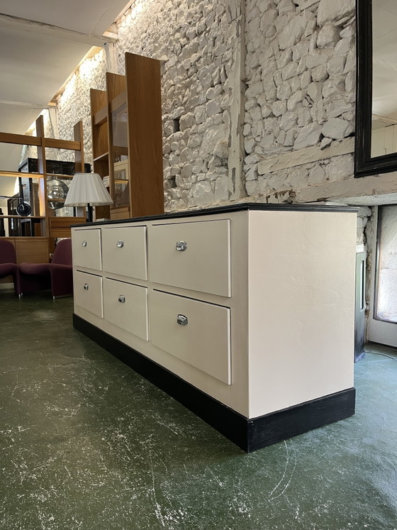 Image 1 of Store counter