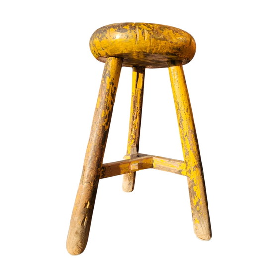 Primitieve houten driepoot kruk / hoogte 52 cm – Krukjes (photo 22 of 23)