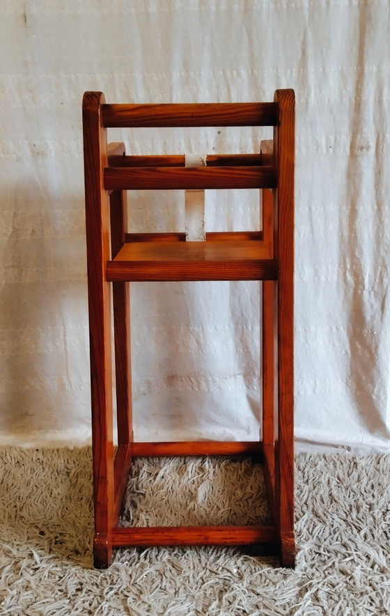Image 1 of Hochstuhl aus massivem Kiefernholz für Babys – Mitte des 20. Jahrhunderts